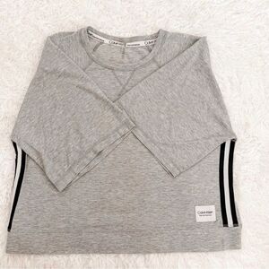 Calvin Klein Grey Short Sleeve Loungewear Athleisure Pullover Sweatshirt SZ M